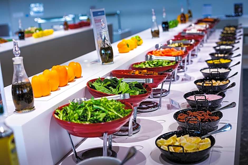 Louis Phaethon Beach