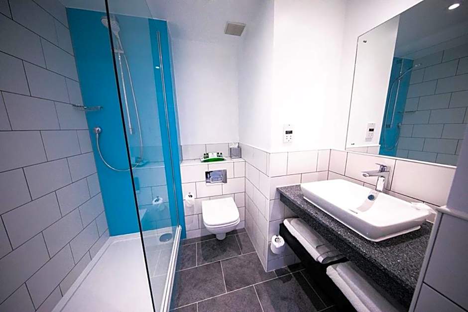 Holiday Inn Kenilworth - Warwick By IHG