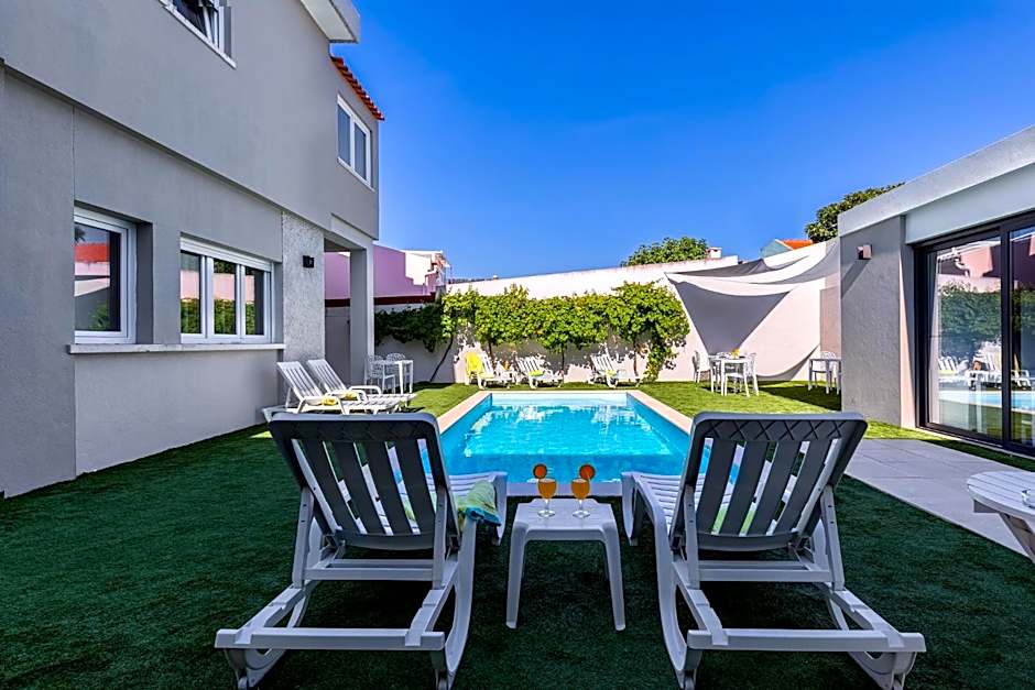 Ilheu 25 Peniche House