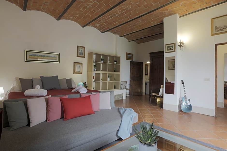 Apt con Piscina LA STALLA, 10 min Firenze in piena Campagna Toscana