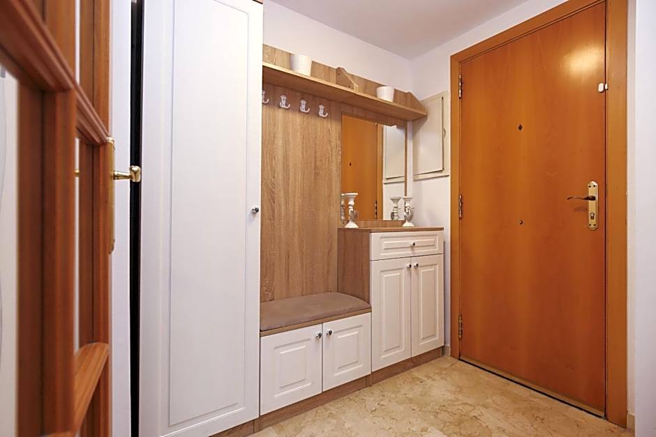 New Bruselas 2 Planetcostadorada