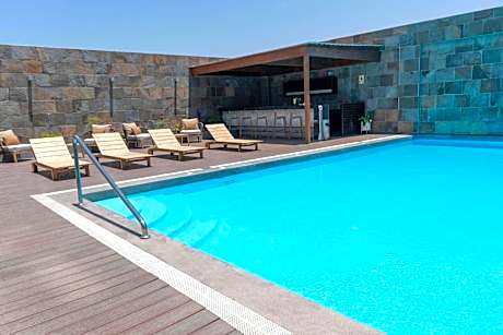 DoubleTree by Hilton Trujillo