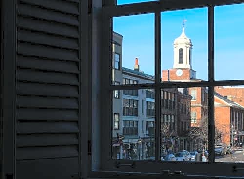 Beacon Hill Hotel