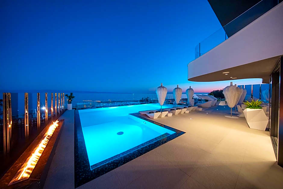 Posh Residence Luxury Suites