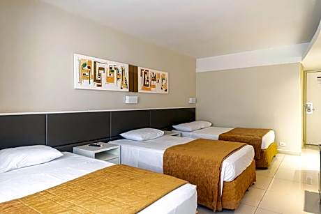 Triple Room with Pool View