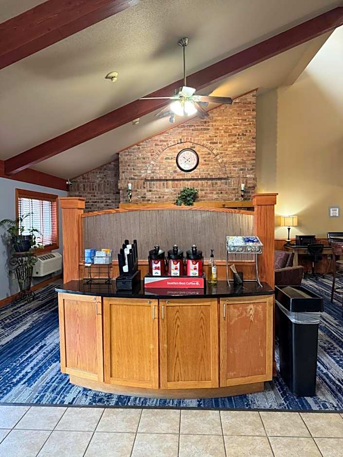 AmericInn by Wyndham Baldwin