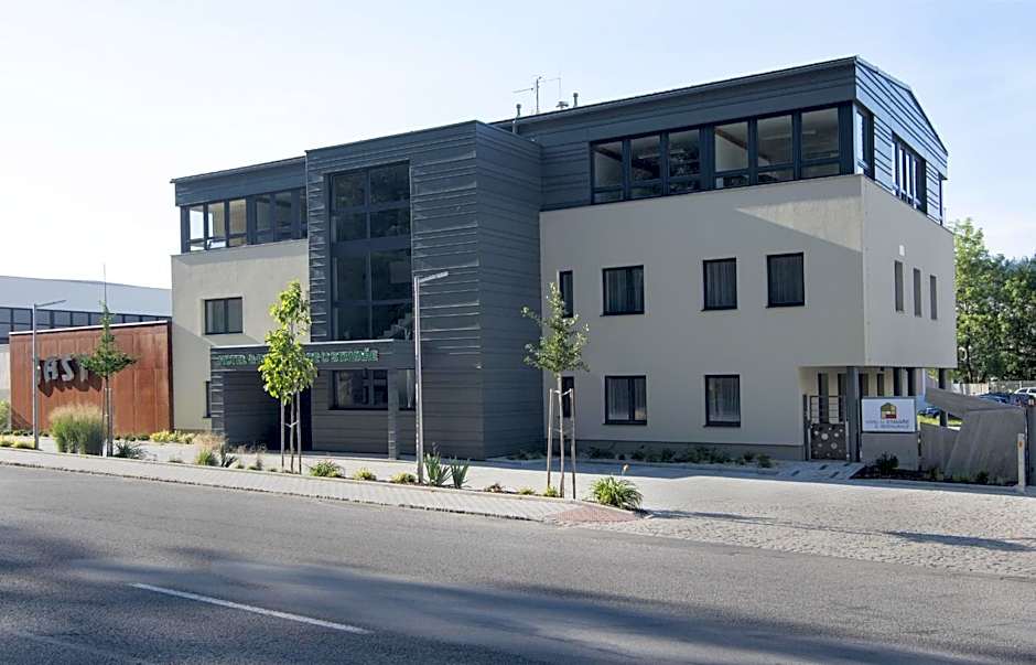 HOTEL A RESTAURACE U STAVAŘE