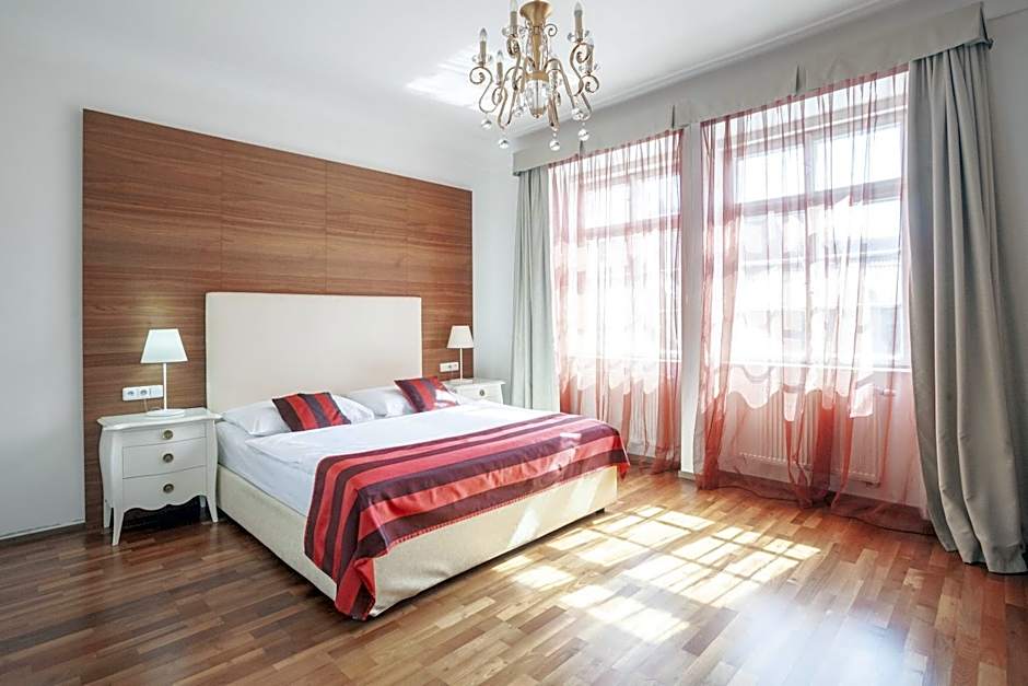 Little King Hotel U Malvaze