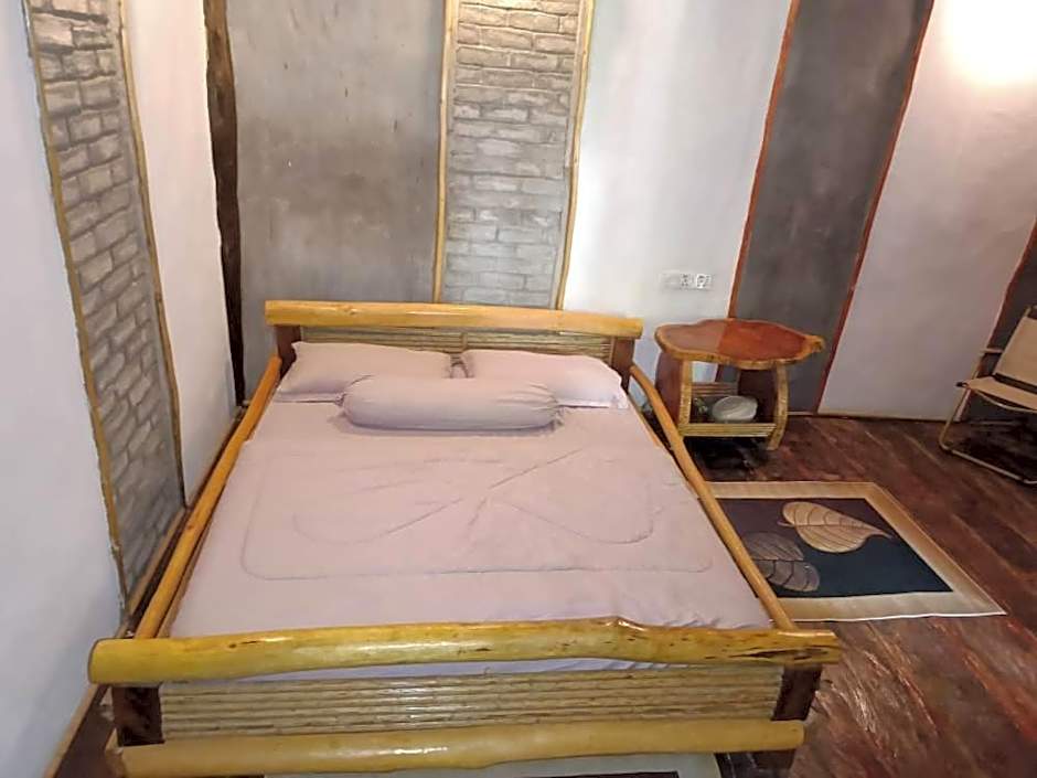 Cahaya Wooden Studio