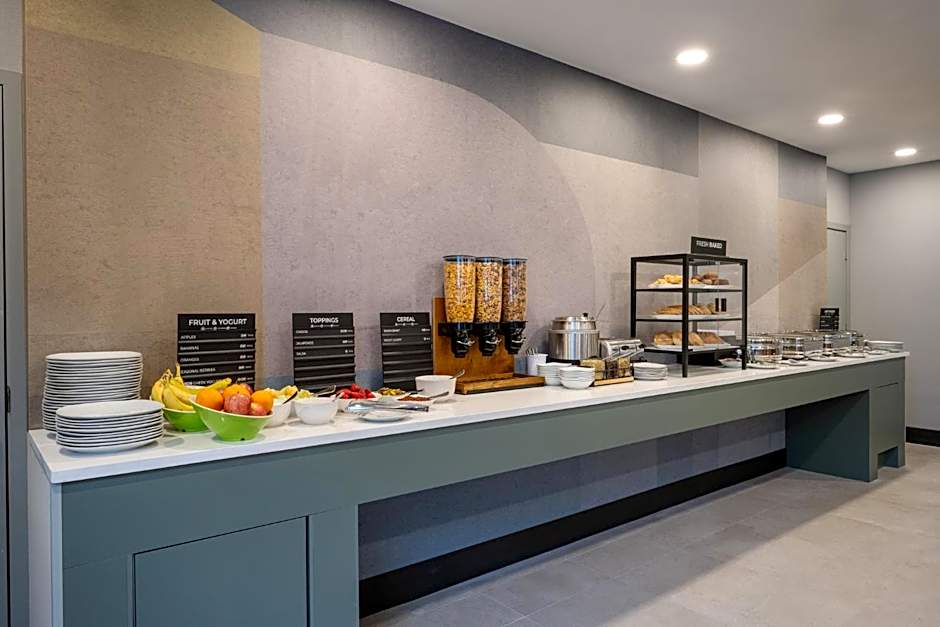 Holiday Inn & Suites Winnipeg Downtown By IHG