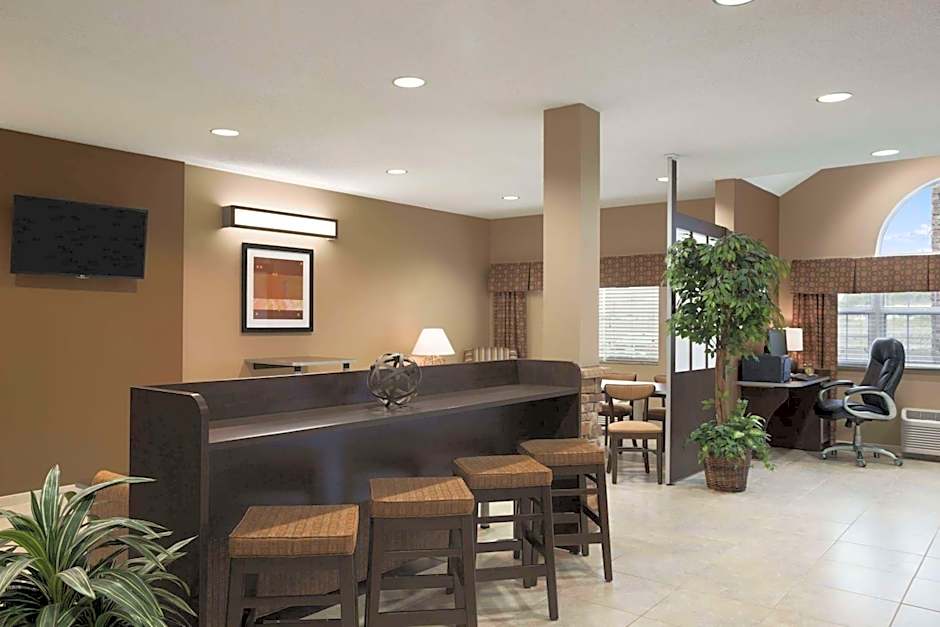 Sonesta Essential Fairmont