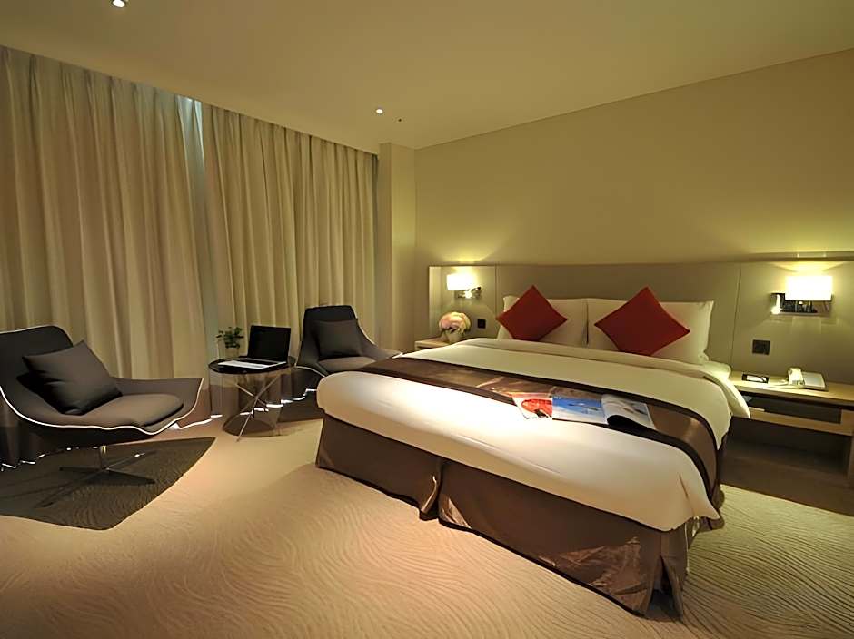 Kaohsiung International Plaza Hotel