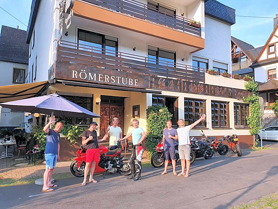 Römerstube Apartments & rooms