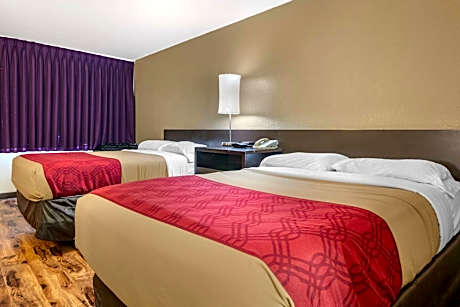Double Room with Two Double Beds - Non-Smoking