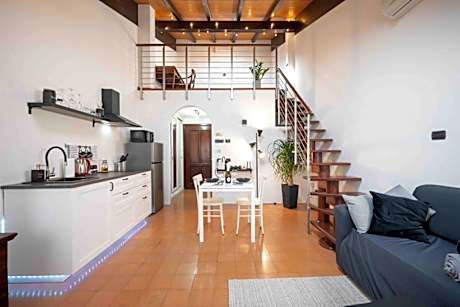 Chardonnay-Cozy Loft Netflix, Wifi & Parking Free