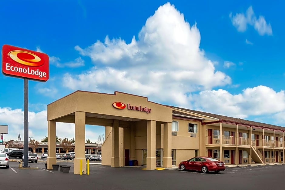 Econo Lodge East Staunton