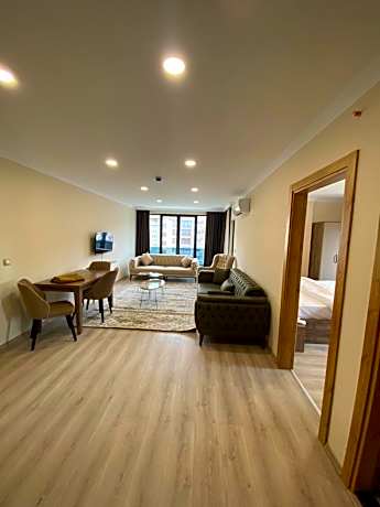 Suite with City View