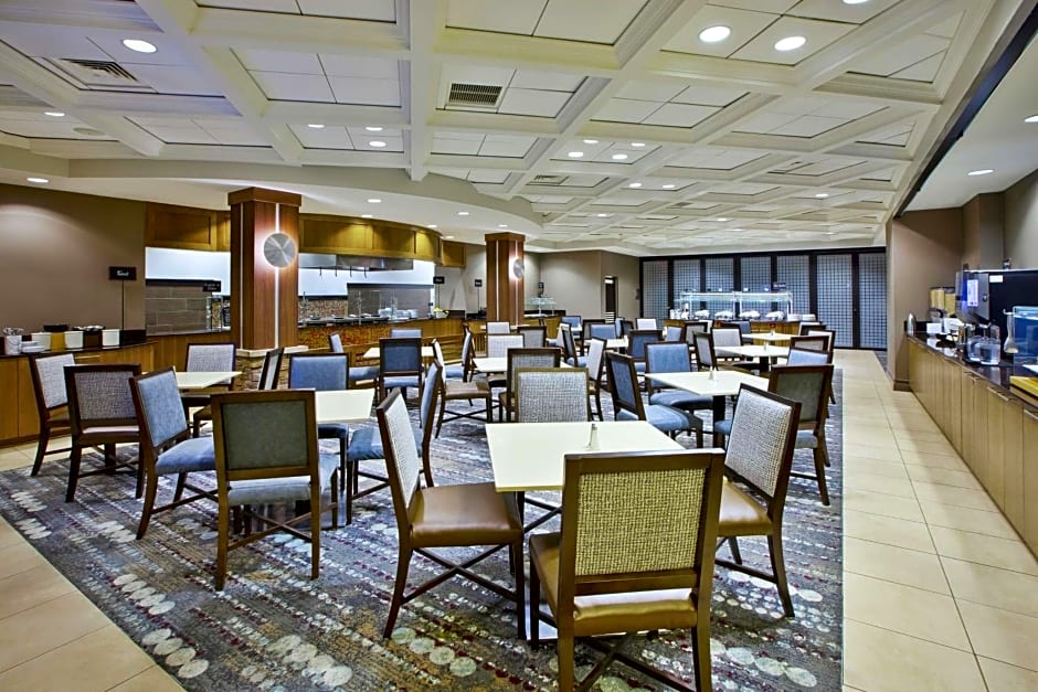 Embassy Suites By Hilton Columbus Airport