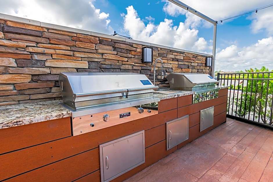 Fairfield by Marriott Inn & Suites Houston League City