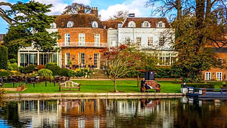 St Michael's Manor Hotel - St Albans