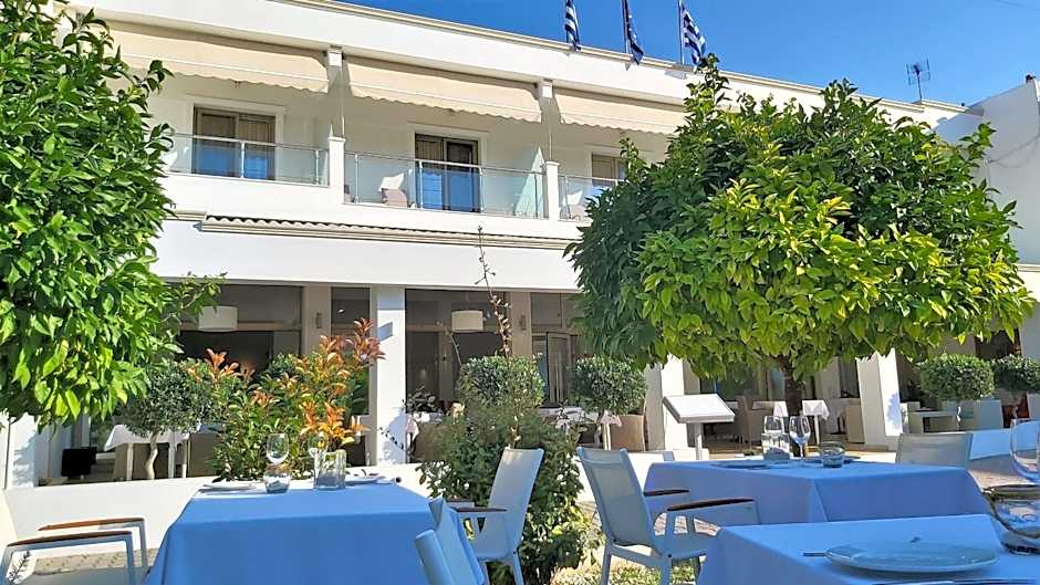 Akrogiali Exclusive Hotel (Adults Only)