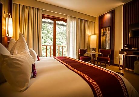 King Room with Balcony