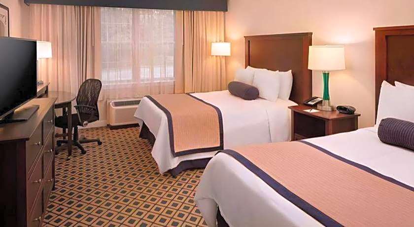 Westford Regency Inn & Conference Center