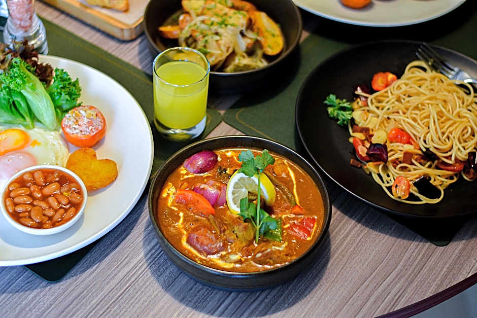 Hilton Garden Inn Bangkok Silom