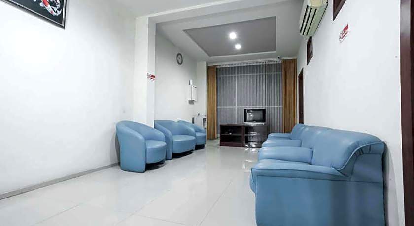 RedDoorz @ Panglima Sudirman Surabaya