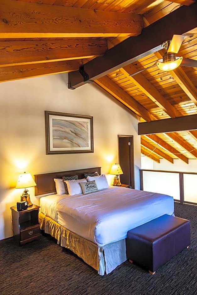 The Mammoth Creek Inn