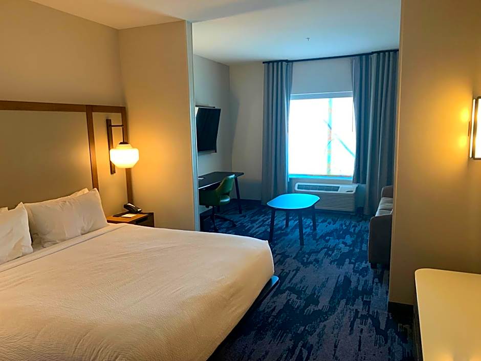 Fairfield by Marriott Inn & Suites Winters Davis