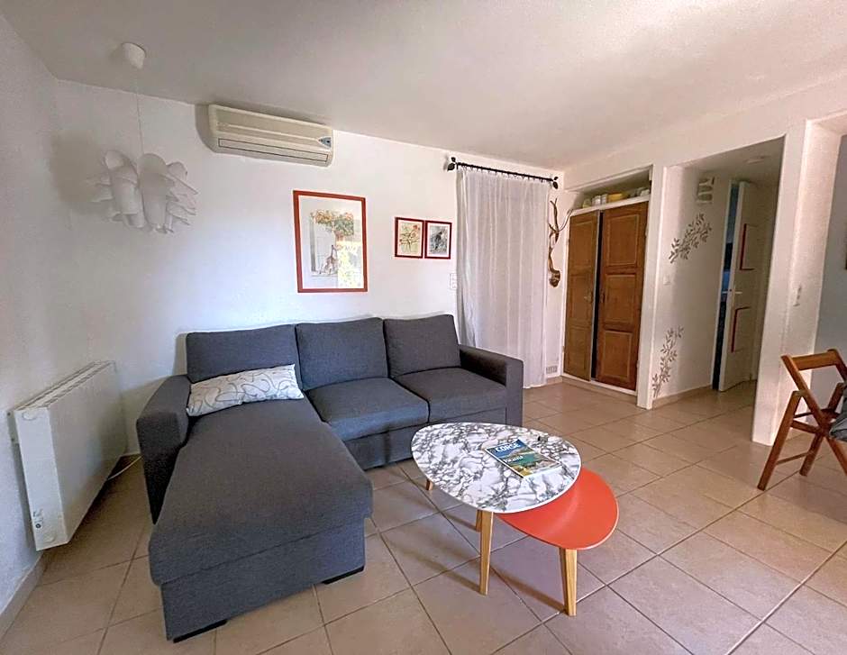 Villa Argentella, Santa Giulia