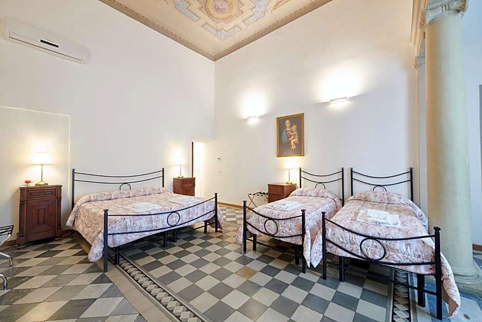 Casa Santo Nome di Gesu
