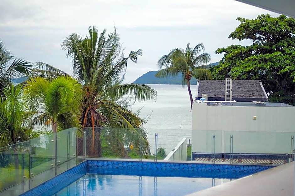 The Beachfront Hotel Phuket