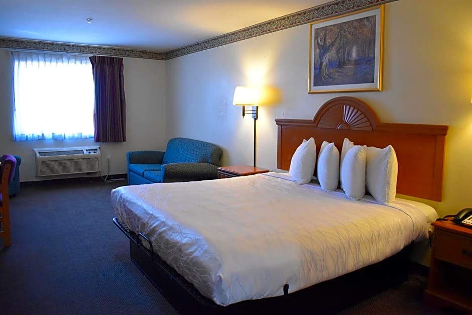 Americas Best Value Inn & Suites Haltom City Ft. Worth