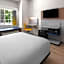 Microtel Inn & Suites by Wyndham Kearney
