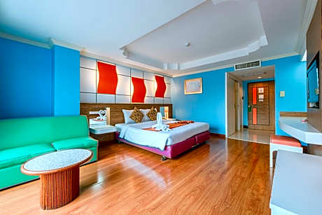 Deluxe Double or Twin Room