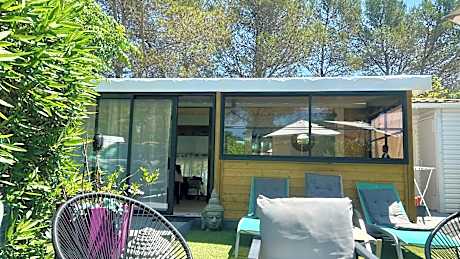 Bungalow de luxe de 90m2 dans camping 5 étoiles