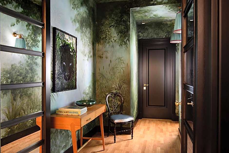 Velona's Jungle Luxury Suites
