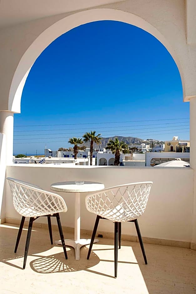 Cyclades Hotel