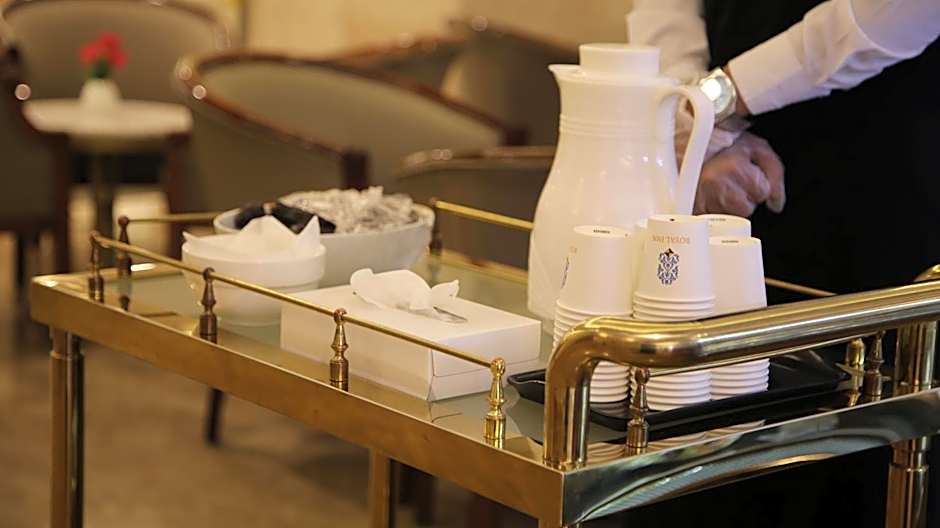 Nozol Royal Inn Hotel