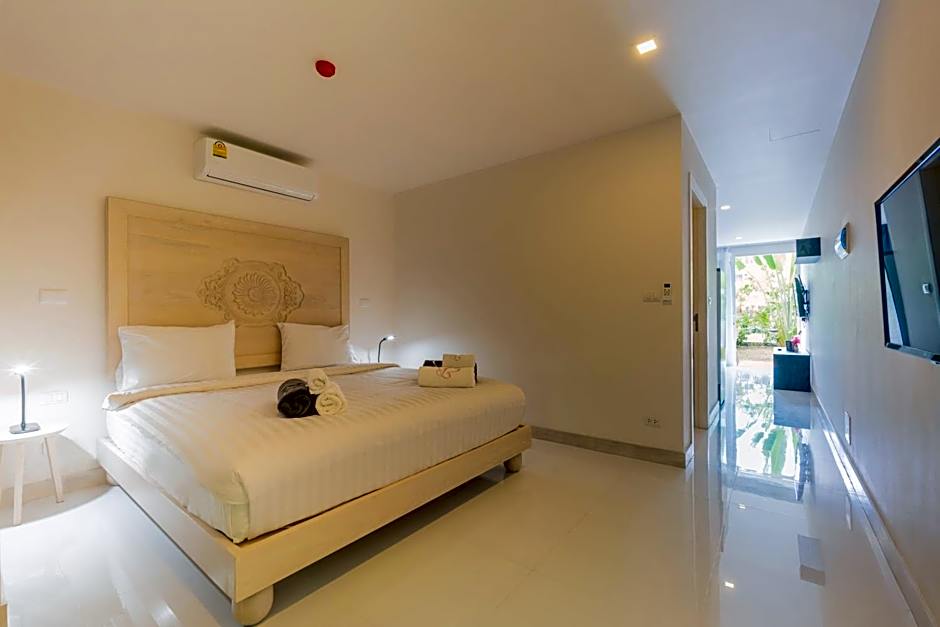 Hill Side Karon Kata Beach Condo