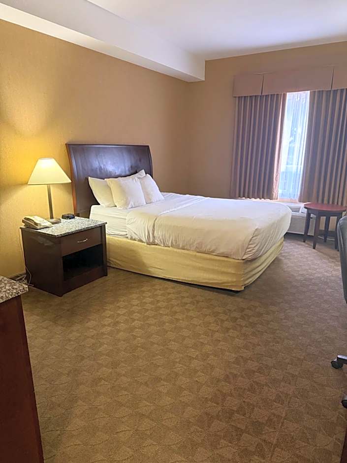 Comfort Inn & Suites Airdrie