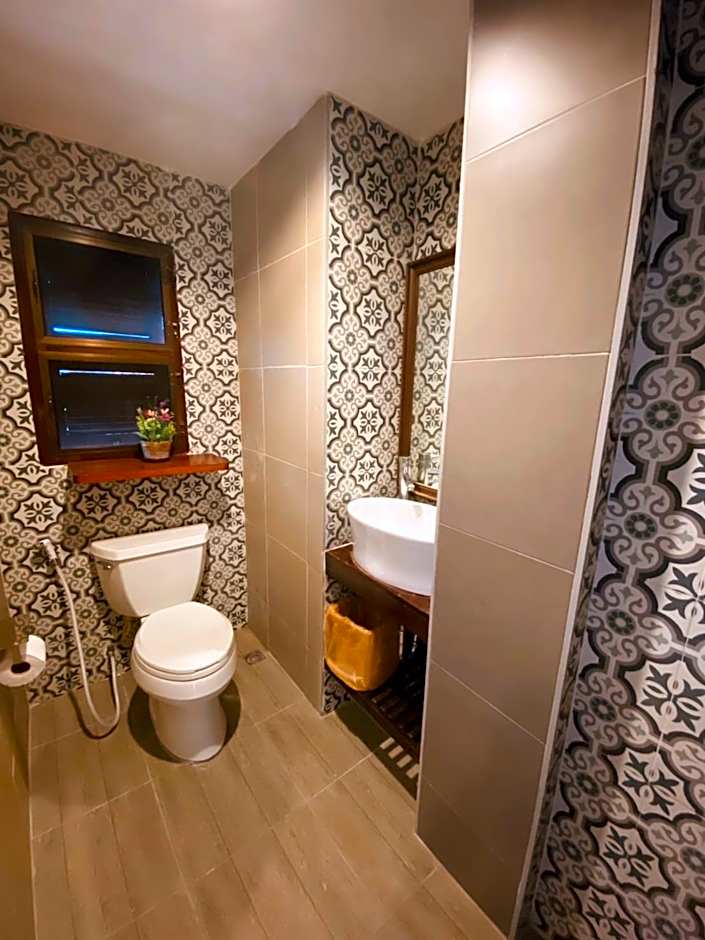 Sri Chiang Khan Hotel