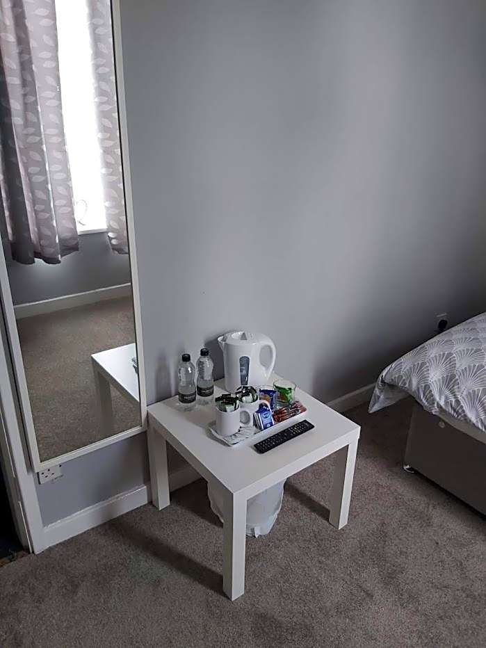 The Vale Apart Hotel