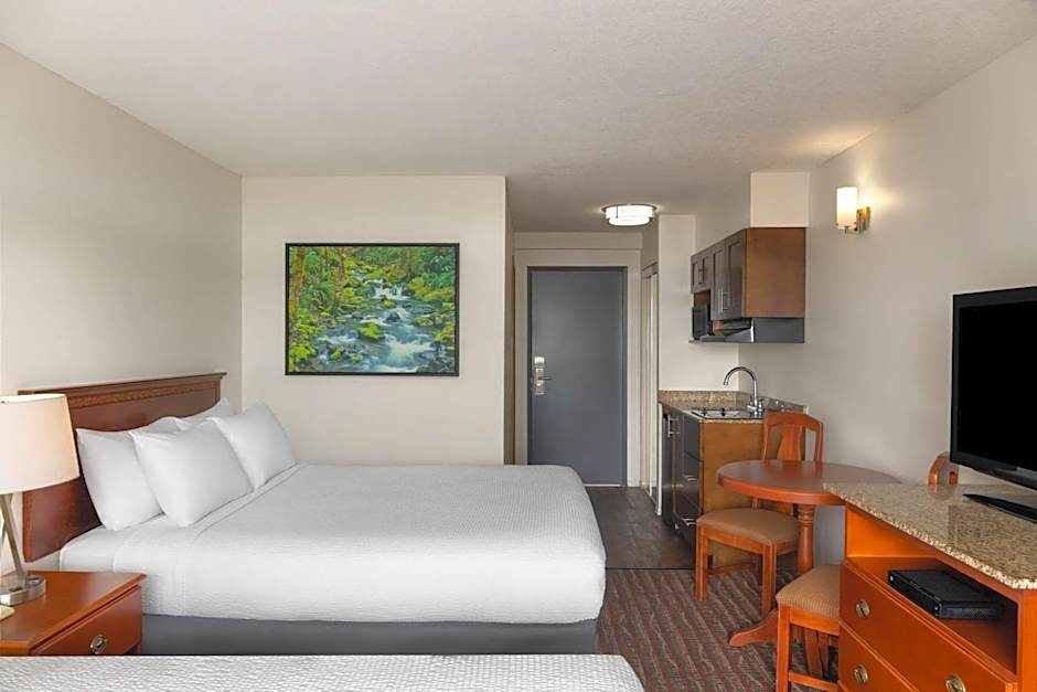 Ramada by Wyndham Campbell River