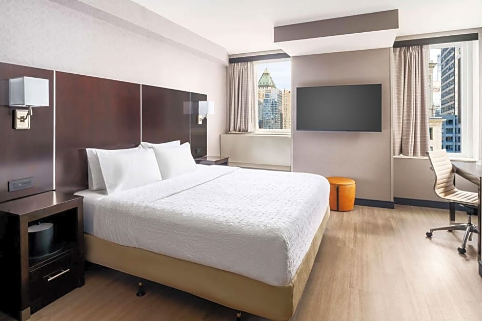 Hampton Inn By Hilton Manhattan/Times Square Central