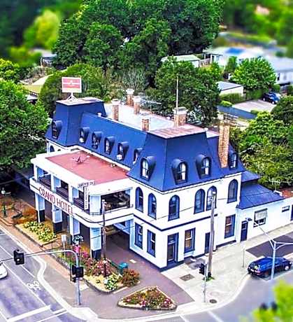 Grand Hotel Healesville