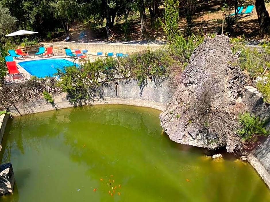 Les Horizons - SPA-JACUZZI - MASSAGE- SAUNA - 4 SAISONS - Piscine chauffée Toute l'année - 800m centre ville Nyons