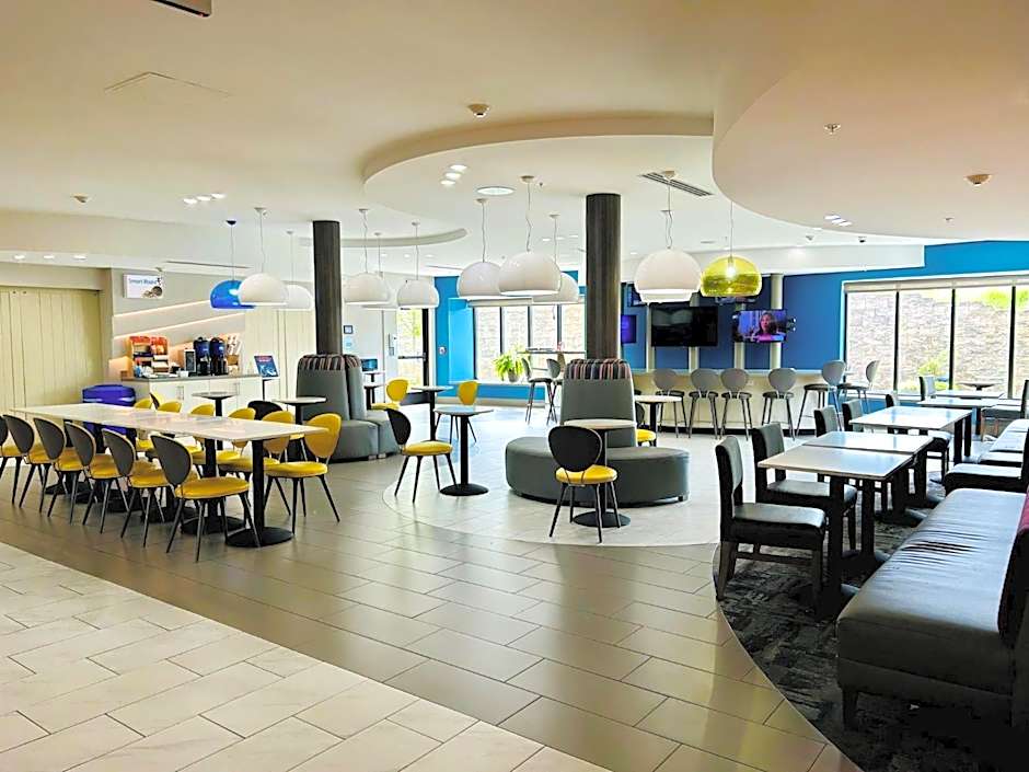 Holiday Inn Express & Suites Shippensburg